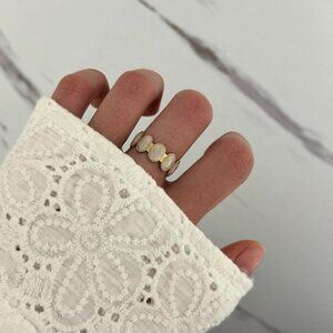 Sku0367 Retro Gold White Women Fashion Statement Ring Stainless steel + gift box